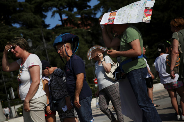 En España la ola de calor ha disparado los termómetros hasta los 40ºC en algunas regiones, algo inusual en junio.