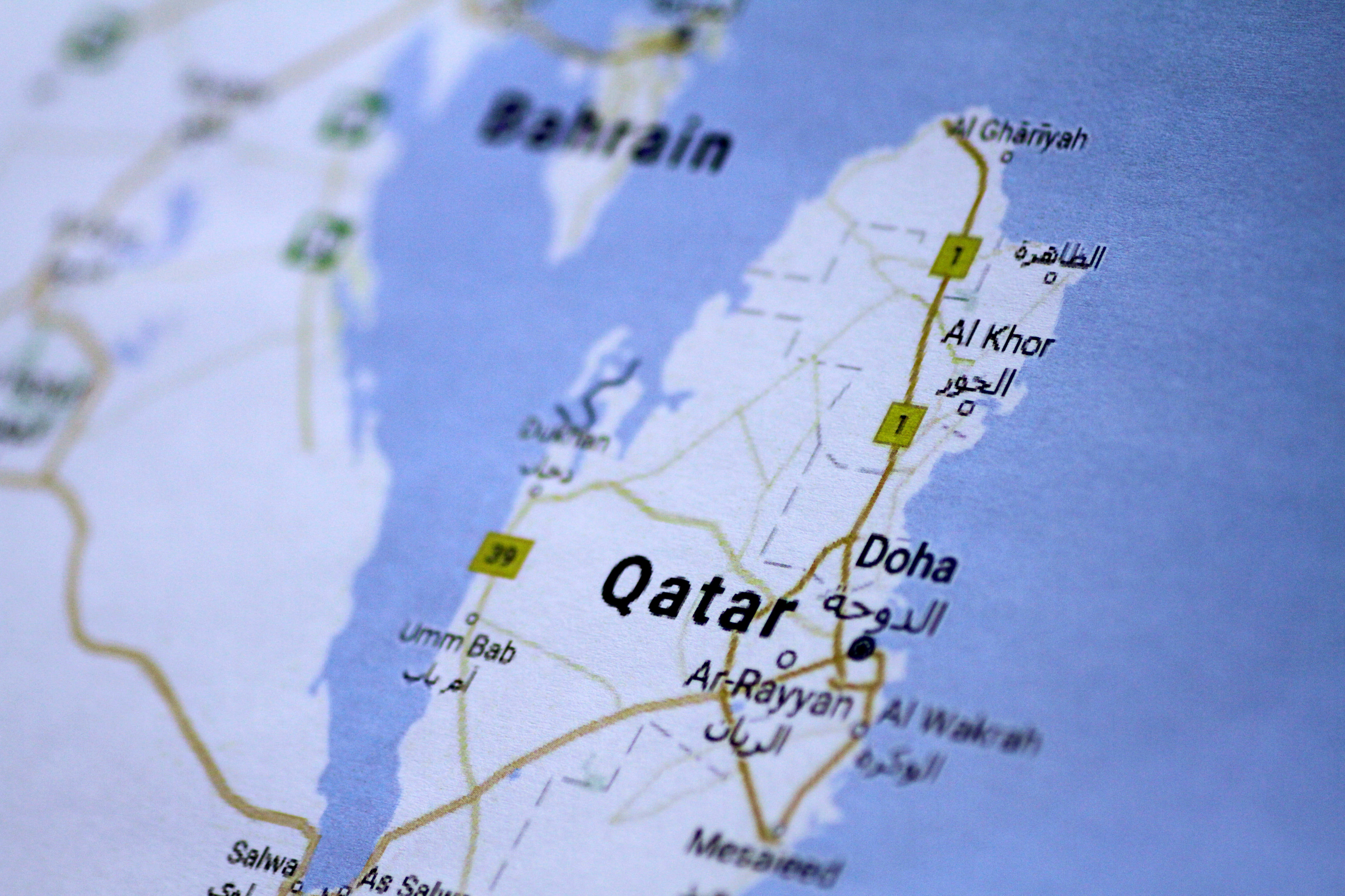 Arabia Saudita rompe relaciones diplomáticas y cierra la frontera con Catar