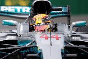 Hamilton: Parece que estamos un poco por detrás de los Ferrari
