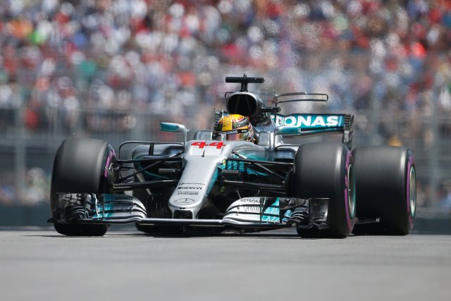 Formula One - F1 - Canadian Grand Prix - Montreal, Quebec, Canada - 10/06/2017 - Mercedes’ Lewis Hamilton in action during the qualifying session. REUTERS/Chris Wattie