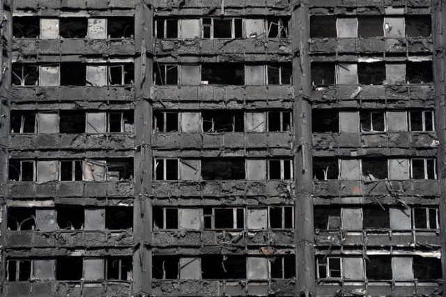 Parte de los daños en la Torre Grenfell que se incendió el pasado 14 de junio (Foto: Reuters)