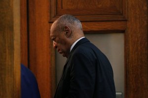 Deliberaciones en juicio de Bill Cosby van por su quinto día