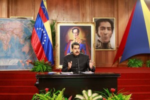 Maduro dice que Venezuela regresará a la OEA si Almagro renuncia