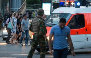 Registran explosión en la estación central de Bruselas, un sospechoso abatido
