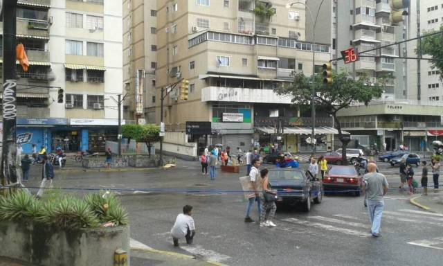 Foto: El trancazo se cumplió en la avenida Rómulo Gallegos de Caracas / Cortersía 