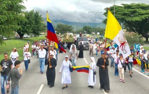 Arranca caminata de Unidos en la Fe por la paz de Venezuela en Carabobo