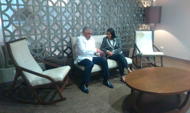 Foto: Delcy Rodríguez llegó a Cancún para reunión de la OEA / Cancillería 