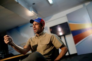 Capriles rechaza detención de periodistas en el Metro de Caracas