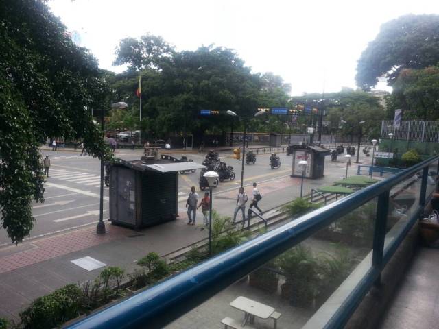 Represión en Centro Plaza. Foto: Lapatilla