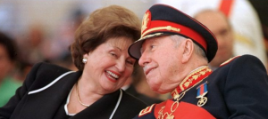 Chile pedirá anular fallo que devuelve fondos y bienes a familia de Pinochet