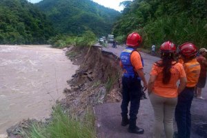Interrumpido el paso en troncal 005 de Táchira por colapso en la vía