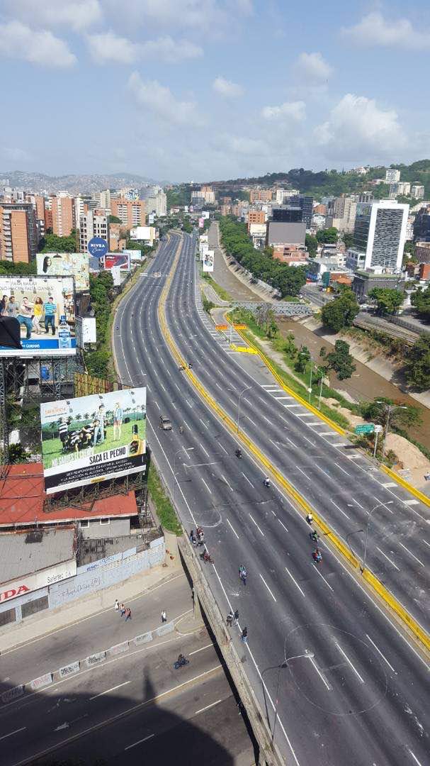 Caracas lució desolada por el trancazo de este #26Jun. Foto: Cortesía