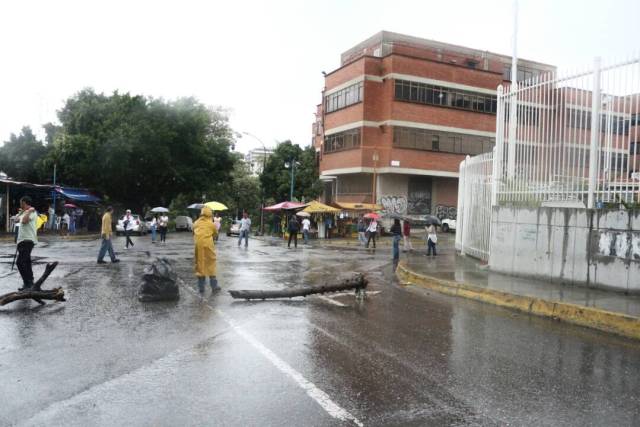Trancazo del miércoles 28 de junio en La Urbina. Foto: Will Jiménez/ La Patilla