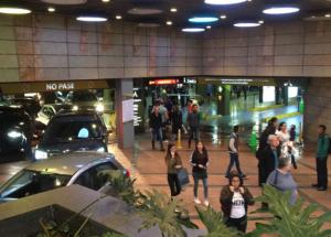 Fuerte explosión en el Centro Comercial Andino en Bogotá