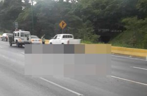 Localizan el cuerpo de un hombre en la autopista Francisco Fajardo (Foto)