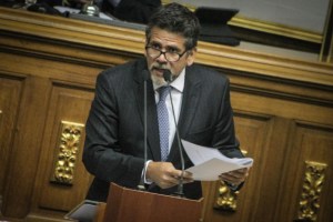 Rafael Guzmán: El Gobierno raspó la olla y ahora pretende fundirla