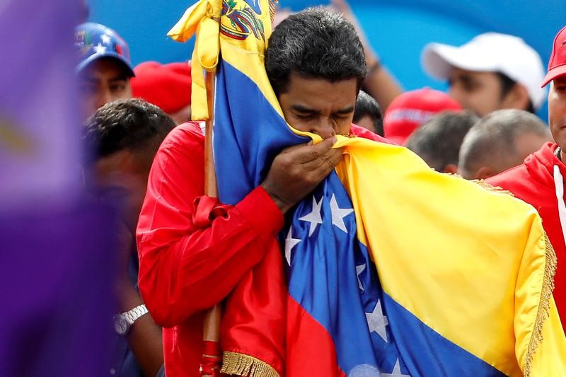 Maduro amenaza a todos y cada uno: Diputados, fiscal, medios, chavistas y Trump apuntados por Nicolás