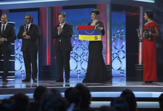 La noche que Venezuela encogió el corazón de los Premios Platino. Foto: EFE