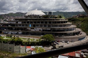 Así es El Helicoide, la “casa de los horrores” donde se tortura a la oposición en Venezuela