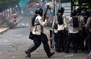 Bloomberg: Los bastiones ideológicos del socialismo de Maduro se derrumban en Caracas