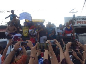Paramilitares robaron y golpearon a los jóvenes que caminaban desde San Cristóbal hacia Caracas