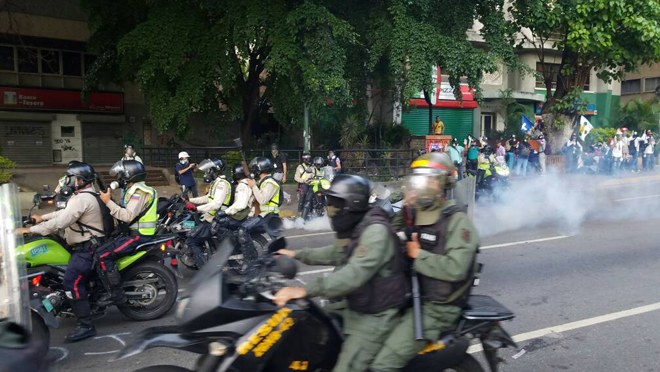 Cuerpos de in-seguridad reprimieron a manifestantes en Altamira este #1Jul (+fotos y video)