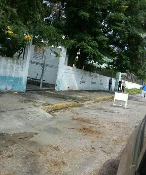 10:45 Fraude constituyente no se cumple en estos centros de Maracay #30Jul