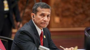 Fiscal reveló cuentas bancarias de hijas de Humala