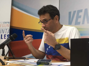 Capriles dice que consulta popular saca “la espina” del referendo “robado” en 2016