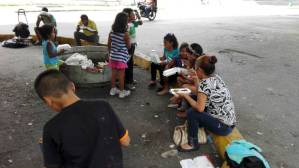 Fundación Restauración distribuyó más de 150 platos de comida a personas en situación de calle
