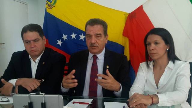 Los lesgisladores aseguraron que es necesario que  la comunidad internacional comprendan la realidad de los venezolanos y las consecuencias de una ANC. 