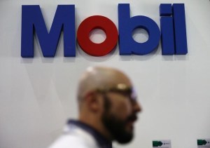 Corte de EEUU anula fallo contra Venezuela que otorgaba 1.600 millones de dólares a Exxon Mobil