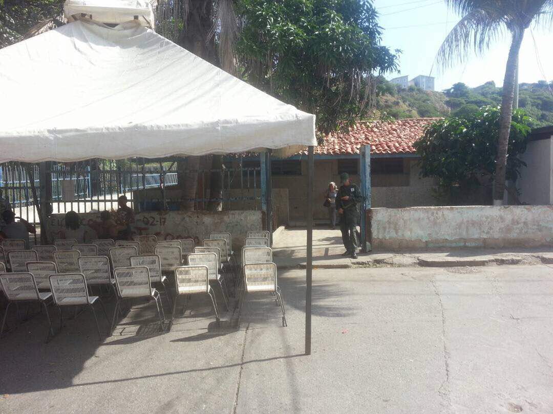 10:00am En Vargas no apoyan fraude Constituyente, centros electorales están vacíos #30Jul
