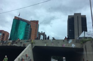 Represores de la GN apostados en la autopista Francisco Fajardo #31Jul (Fotos)