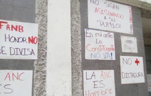 Vecinos de Chacao: En mi centro la constituyente no va (Fotos)