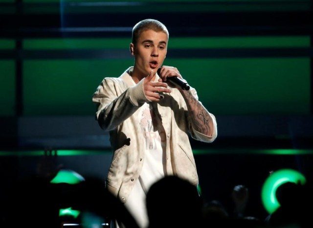 Foto de archivo. Justin Bieber en los premios 2016 Billboard en Las Vegas. 22 mayo, 2016.  REUTERS/Mario Anzuoni/File Photo - RTX2RA06