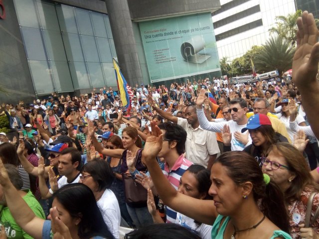 La sociedad civil se comprometió con la lucha por la defensa de los derechos humanos (Foto: @accionlibertad)