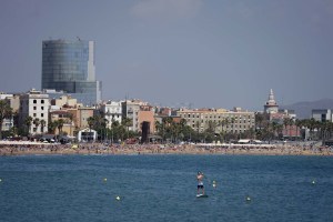 Tras el terror, Barcelona espera preservar su atractivo turístico