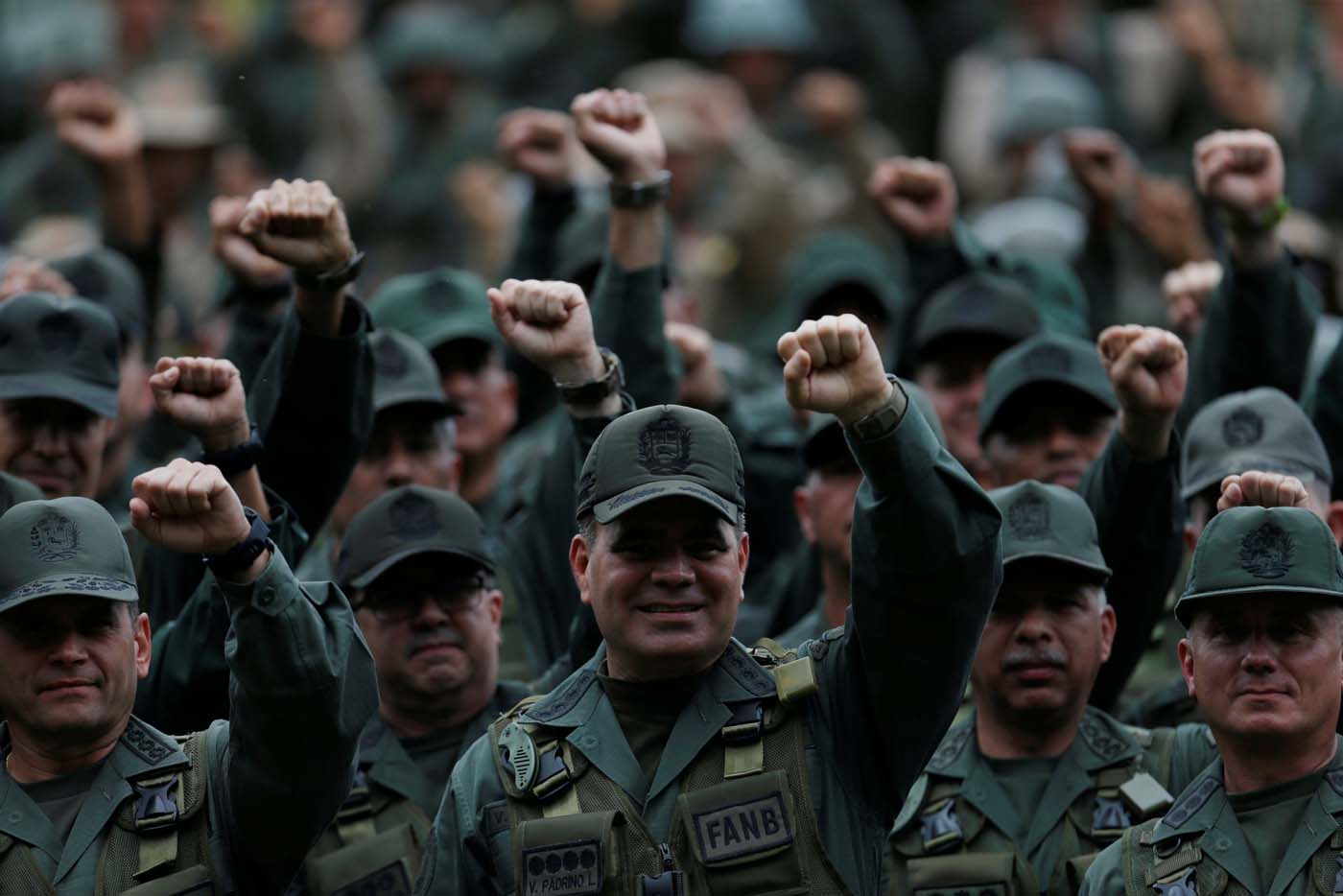 El Chiste del Día: Padrino López aseguró que ningún militar quiere un cargo en el Gobierno