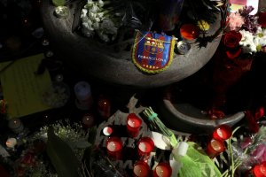El Barça planea homenajear en su camiseta a víctimas de ataque Barcelona