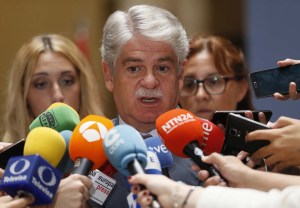 Canciller español duda que las presidenciales en Venezuela sean justas