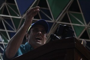 Capriles: El poder solo le pertenece al pueblo