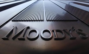Moody’s advierte de muy alta probabilidad de incumplimiento de pagos de Venezuela y Pdvsa