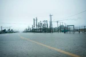 El huracán Harvey es un desastre para la OPEP