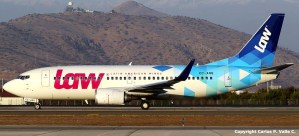 La aerolínea LAW firma acuerdo con grupo islandés para abrir ruta Santiago-Caracas-Miami
