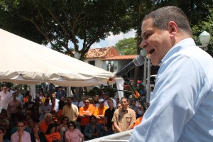 Luis Florido a Pedro Carreño: El pueblo es el único que inhabilita a candidatos