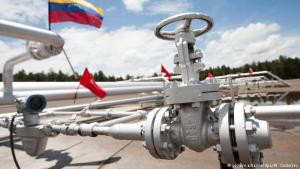 Petróleo venezolano vuelve a bajar y cierra en  46,51 dólares