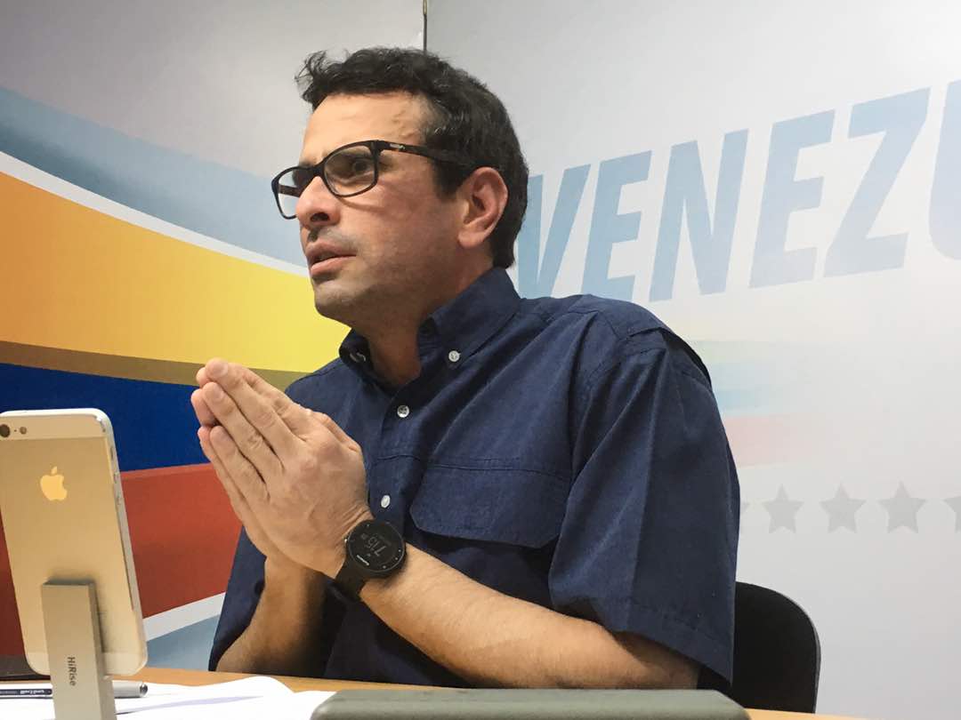 Capriles dice que es una “burla” a los venezolanos que Gobierno envíe ayuda a Houston