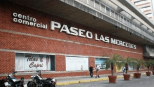 Presunto intento de robo dejó tiroteo en C.C. Paseo Las Mercedes