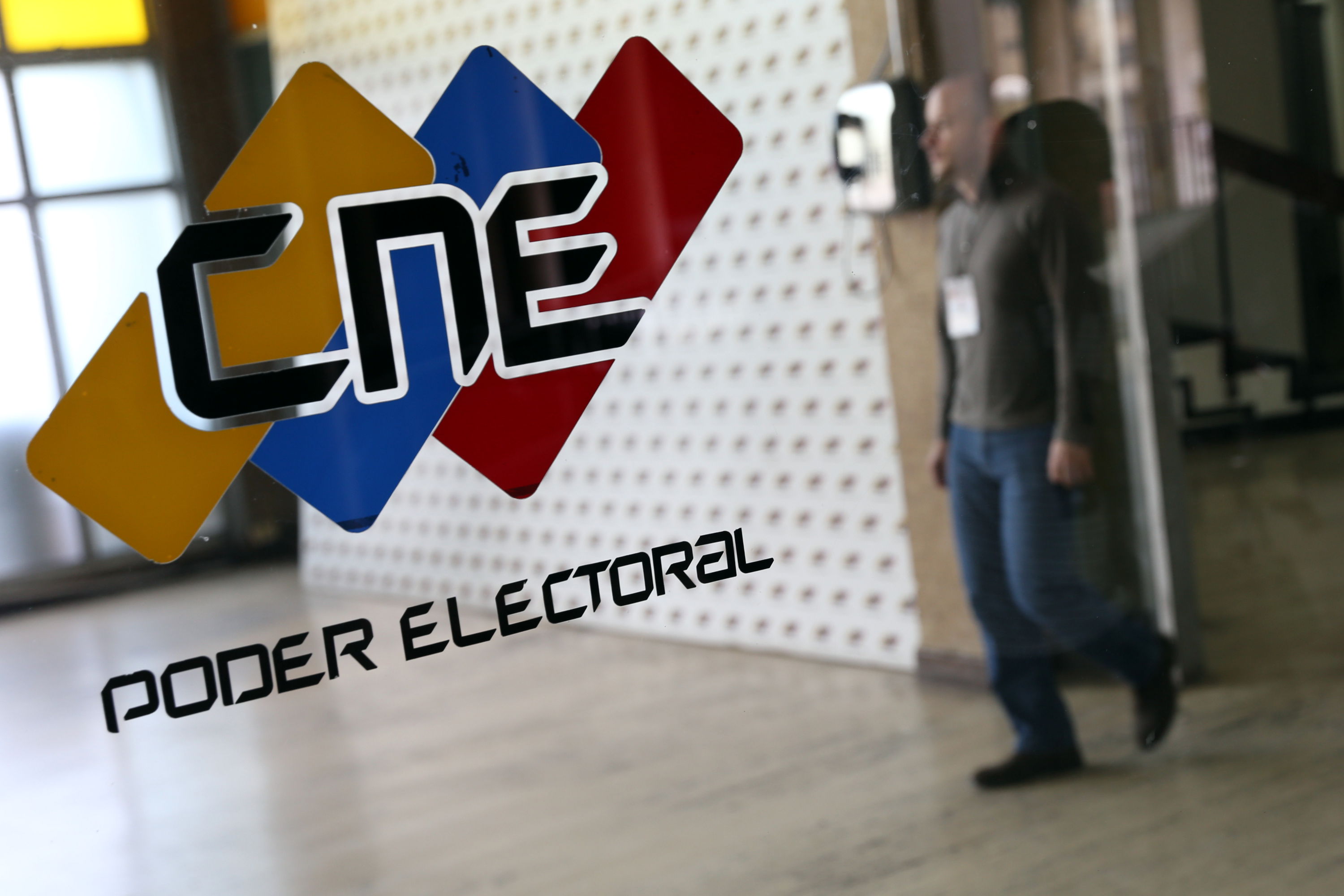 CNE suspende lapsos de procedimientos electorales impugnatorios desde este lunes